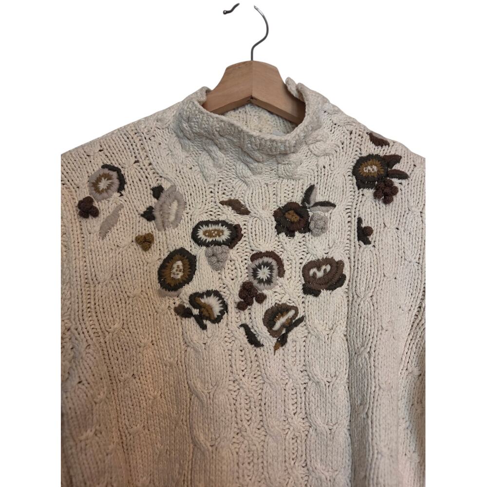 Vintage Liz Claiborne Collection Hand Knit Silk Blend Floral Cable Knit Sweater - Picture 4 of 9
